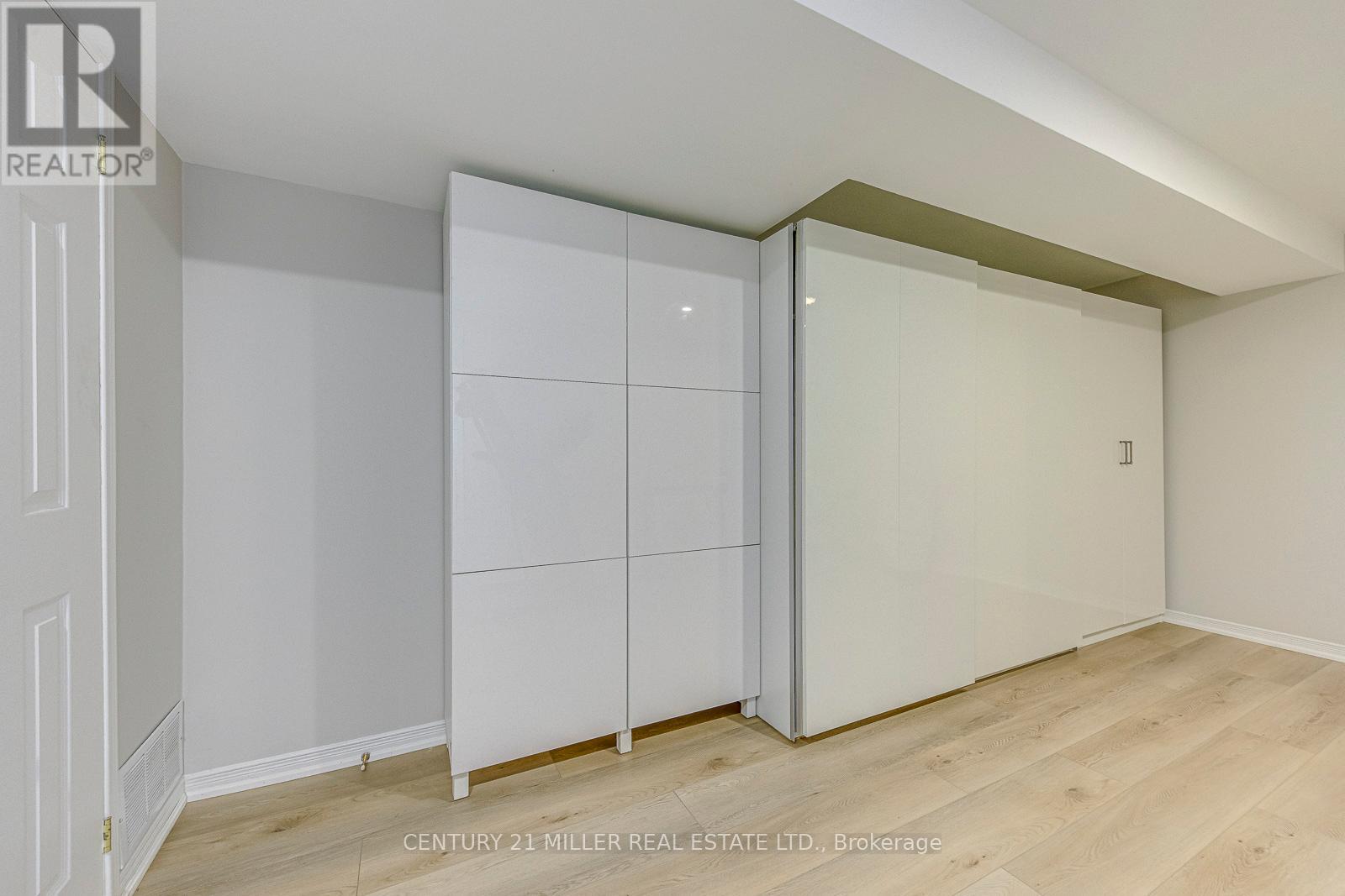 215 ROXTON ROAD, Oakville (RO River Oaks), Ontario, L6H6M9 — Photo 44