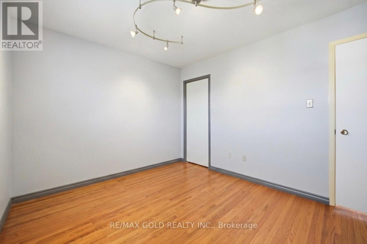 877 CONSORT CRESCENT, Mississauga (Erindale), Ontario, L5C1J8 — Photo 16