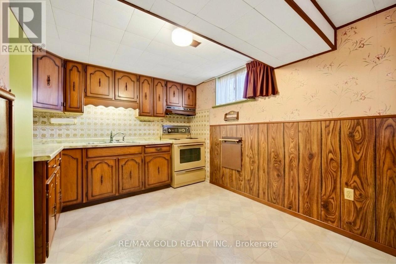 877 CONSORT CRESCENT, Mississauga (Erindale), Ontario, L5C1J8 — Photo 23