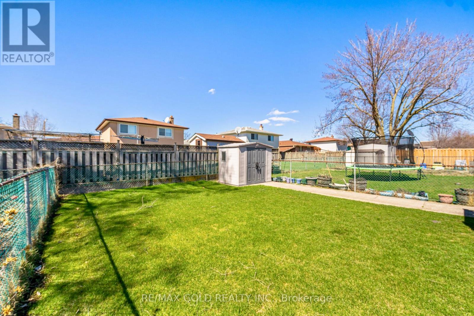 877 CONSORT CRESCENT, Mississauga (Erindale), Ontario, L5C1J8 — Photo 3