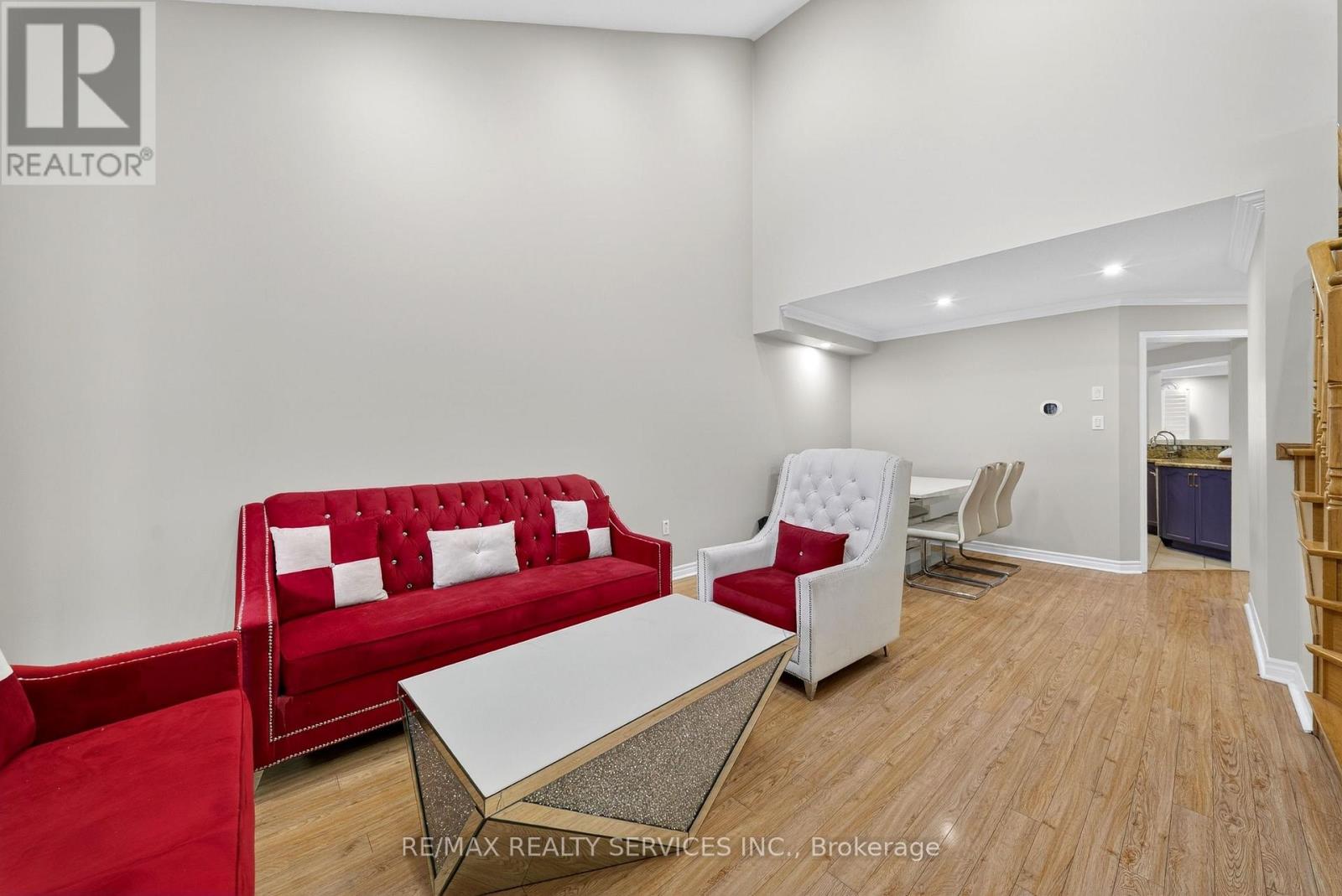 63 IRENE CRESCENT, Brampton (Fletcher's Meadow), Ontario, L7A3E9 — Photo 6