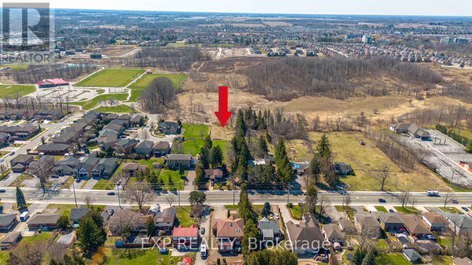 227 STONE CHURCH ROAD W, Hamilton (Sheldon), Ontario, L9B1A2 — Photo 2