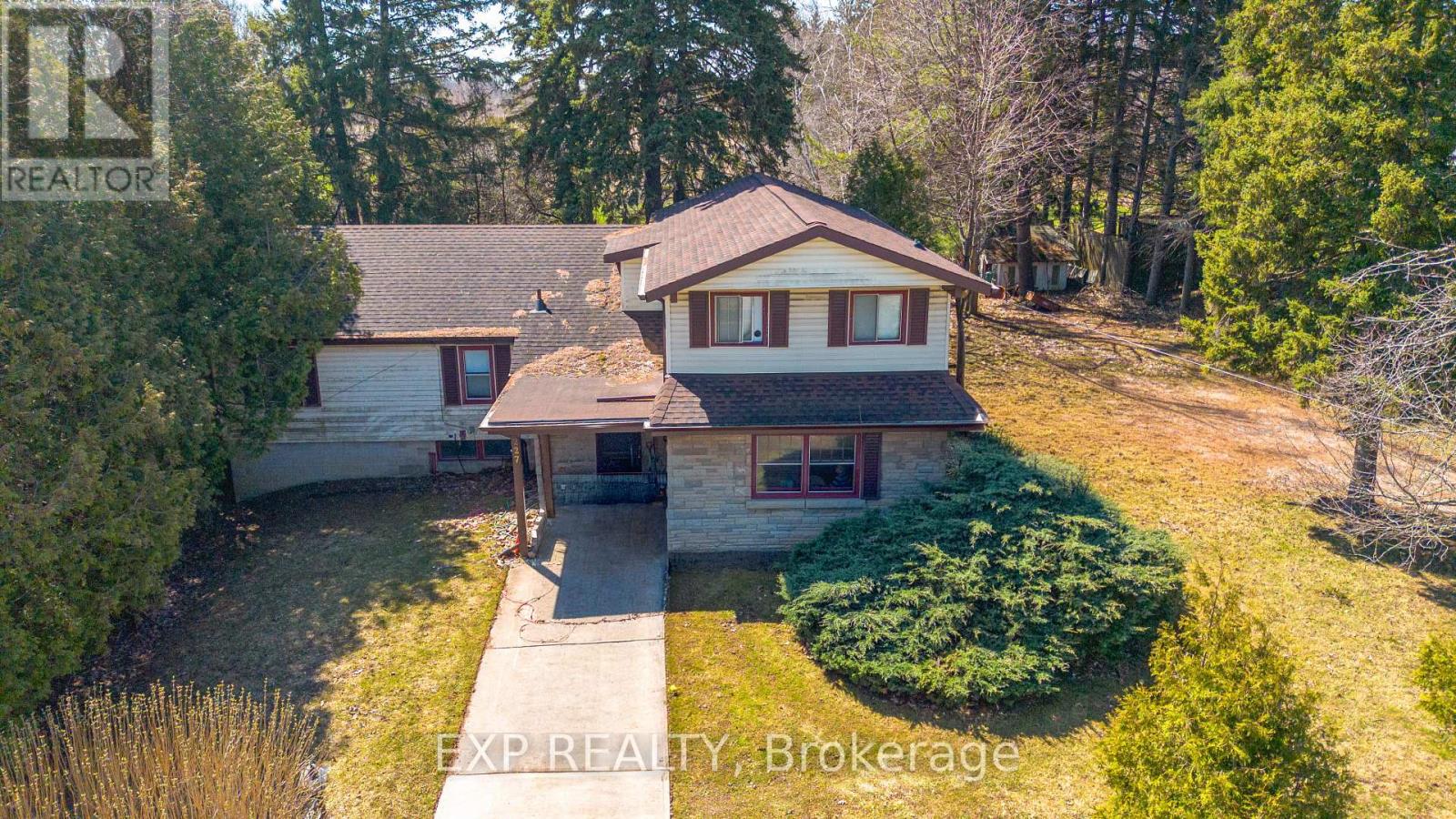 227 STONE CHURCH ROAD W, Hamilton (Sheldon), Ontario, L9B1A2 — Photo 4