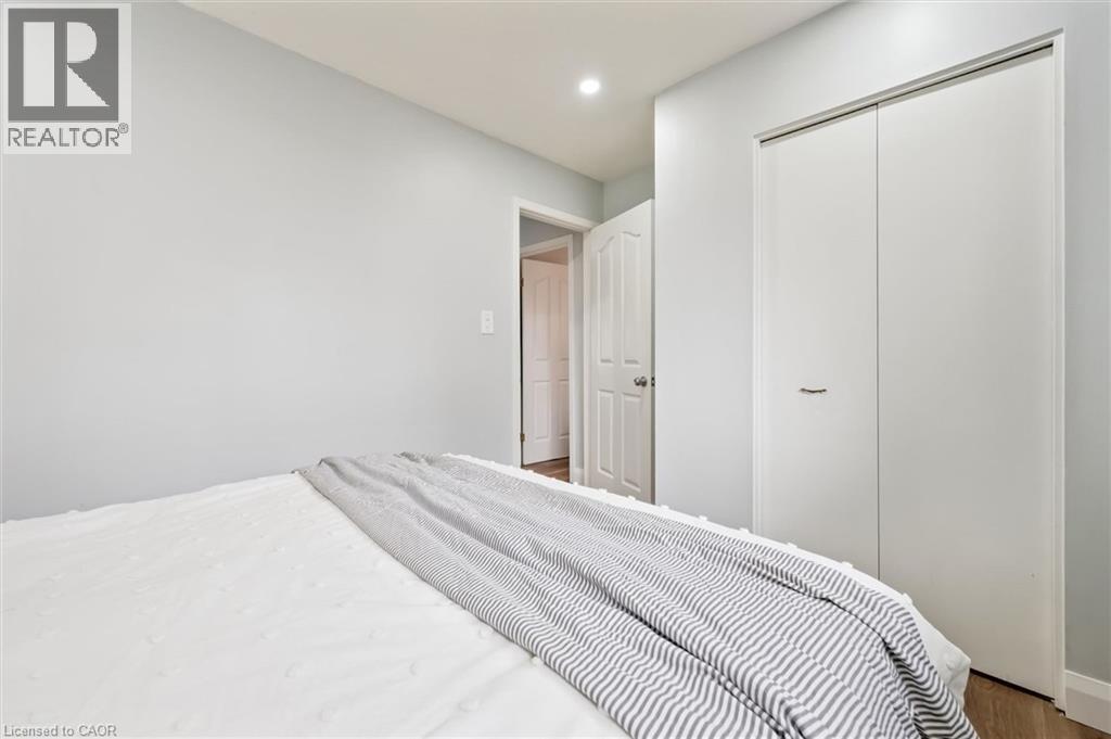 235 CEDARBRAE Avenue Unit# B, Waterloo, Ontario, N2L4S8 — Photo 23