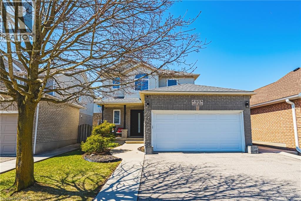 95 LIGHT Drive, Cambridge, Ontario, N1T1Y3 — Photo 3
