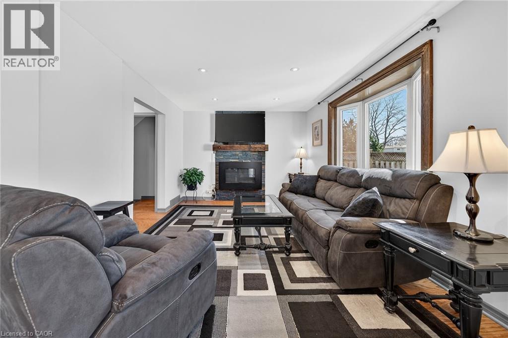 211 BIRCHCLIFFE Crescent, Hamilton, Ontario, L8T4L1 — Photo 18