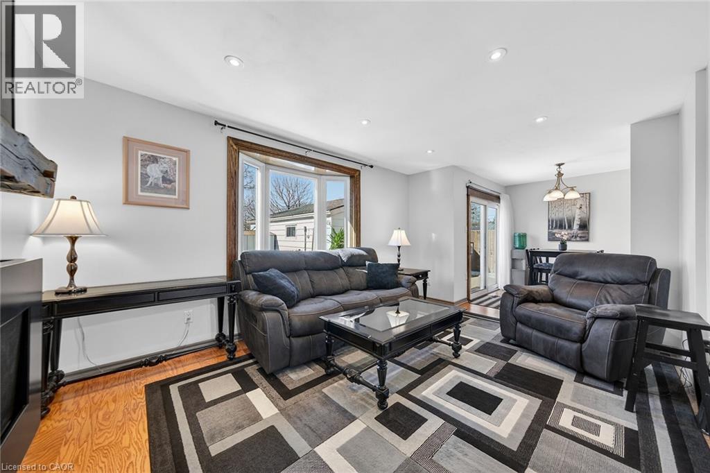 211 BIRCHCLIFFE Crescent, Hamilton, Ontario, L8T4L1 — Photo 20