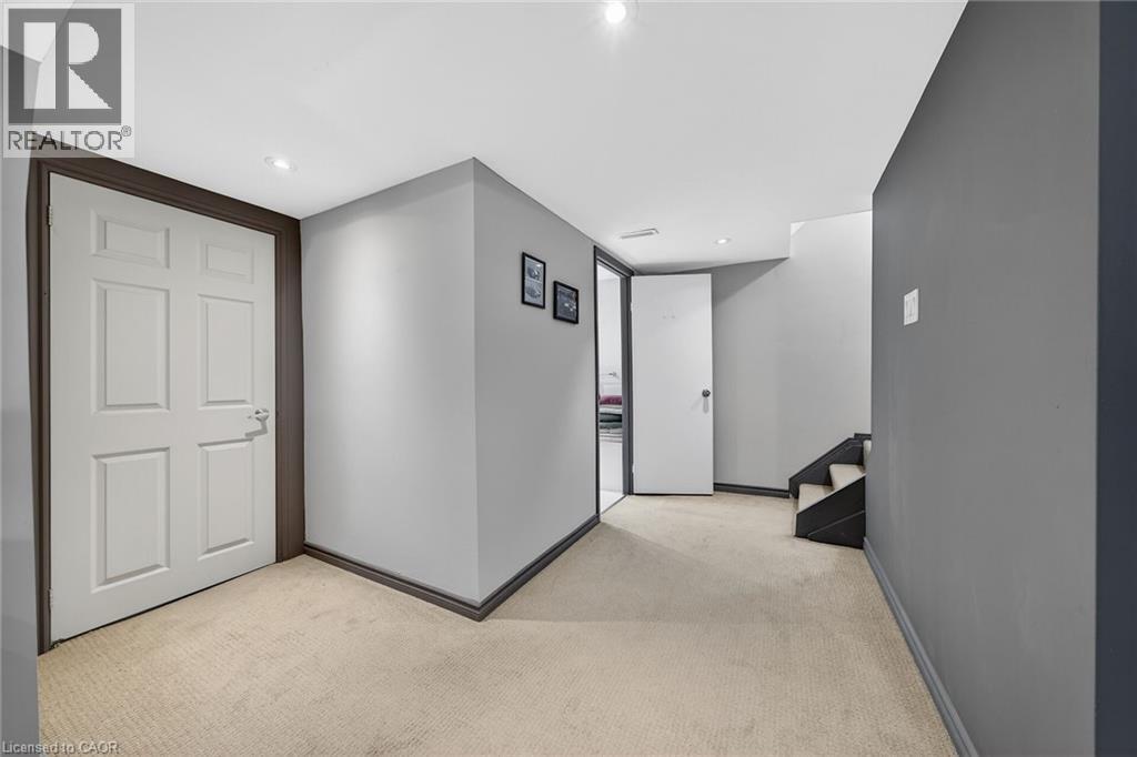 211 BIRCHCLIFFE Crescent, Hamilton, Ontario, L8T4L1 — Photo 32