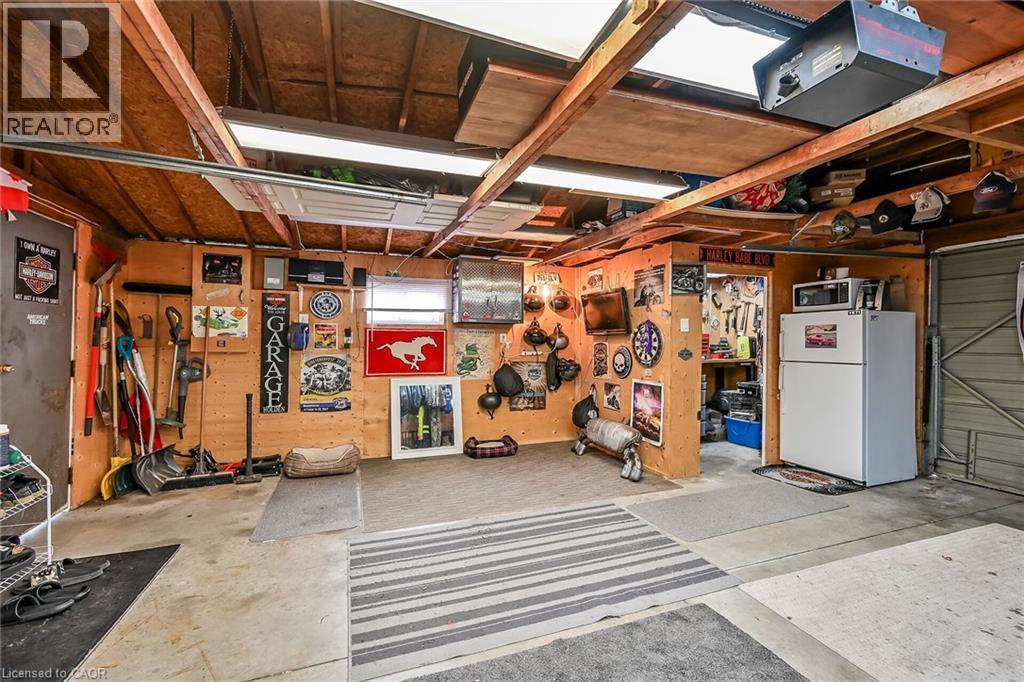 211 BIRCHCLIFFE Crescent, Hamilton, Ontario, L8T4L1 — Photo 40