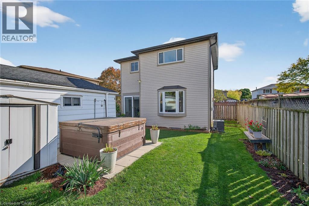 211 BIRCHCLIFFE Crescent, Hamilton, Ontario, L8T4L1 — Photo 48