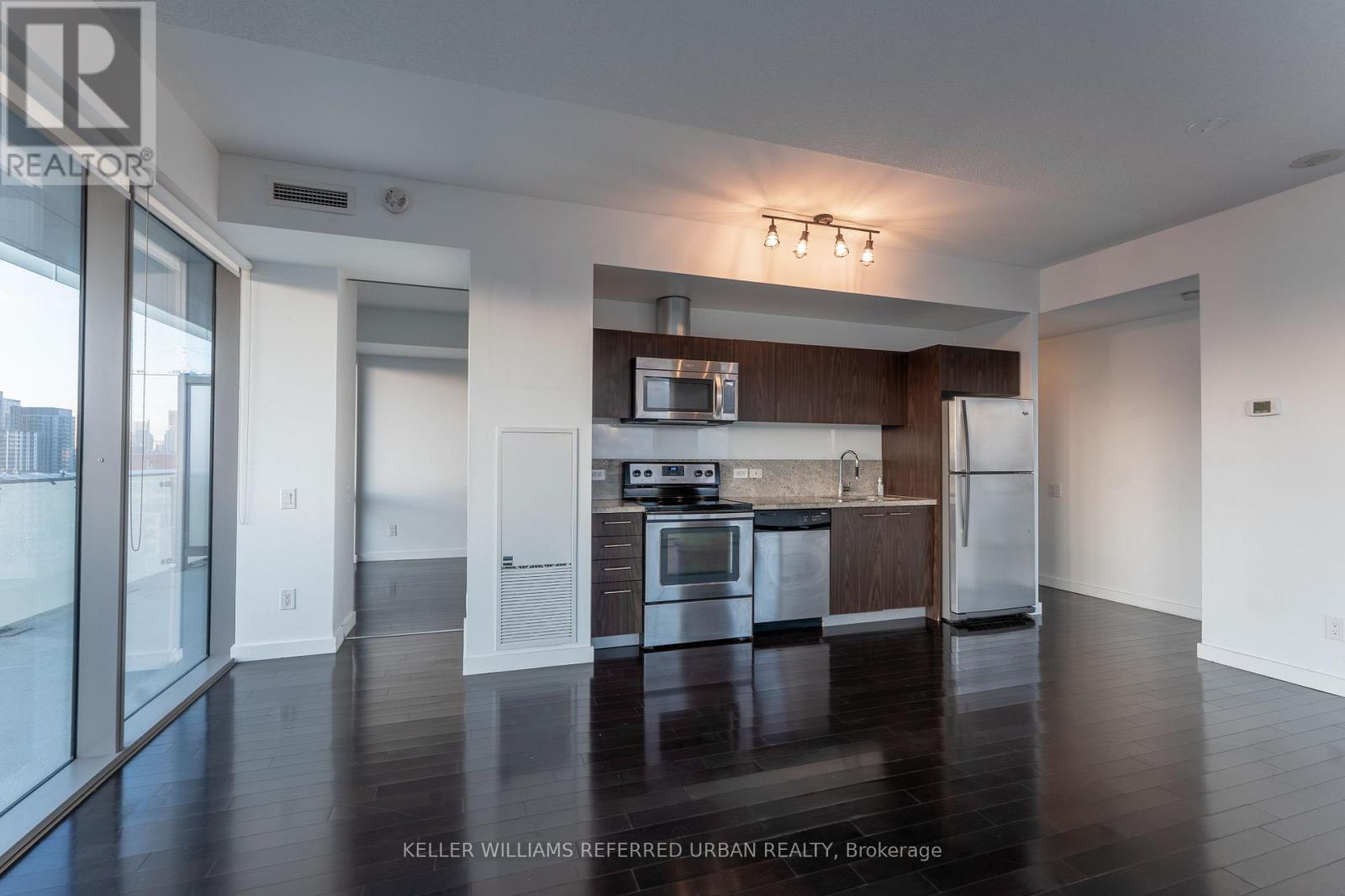 1208 - 70 DISTILLERY LANE, Toronto (Waterfront Communities), Ontario, M5A0E3 — Photo 2