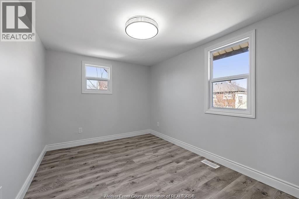 348 CAROLINE, Windsor, Ontario, N9A6A4 — Photo 16