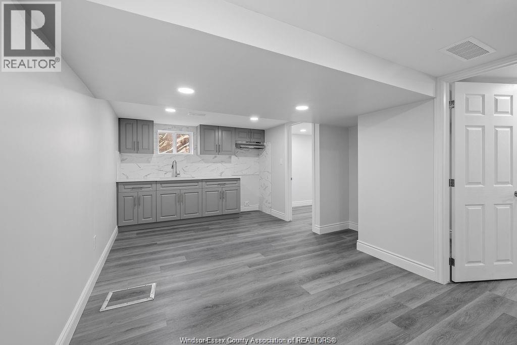 348 CAROLINE, Windsor, Ontario, N9A6A4 — Photo 18