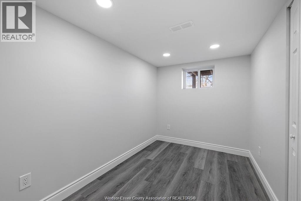 348 CAROLINE, Windsor, Ontario, N9A6A4 — Photo 20