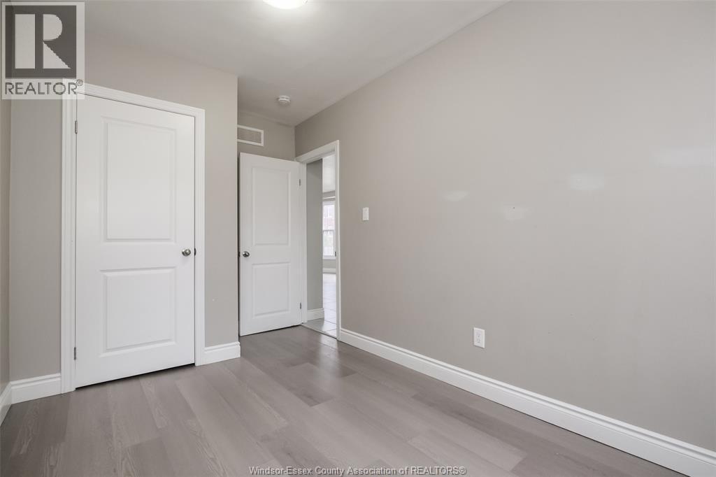 1585 PELISSIER Unit# UPPER, Windsor, Ontario, N9X1M9 — Photo 11