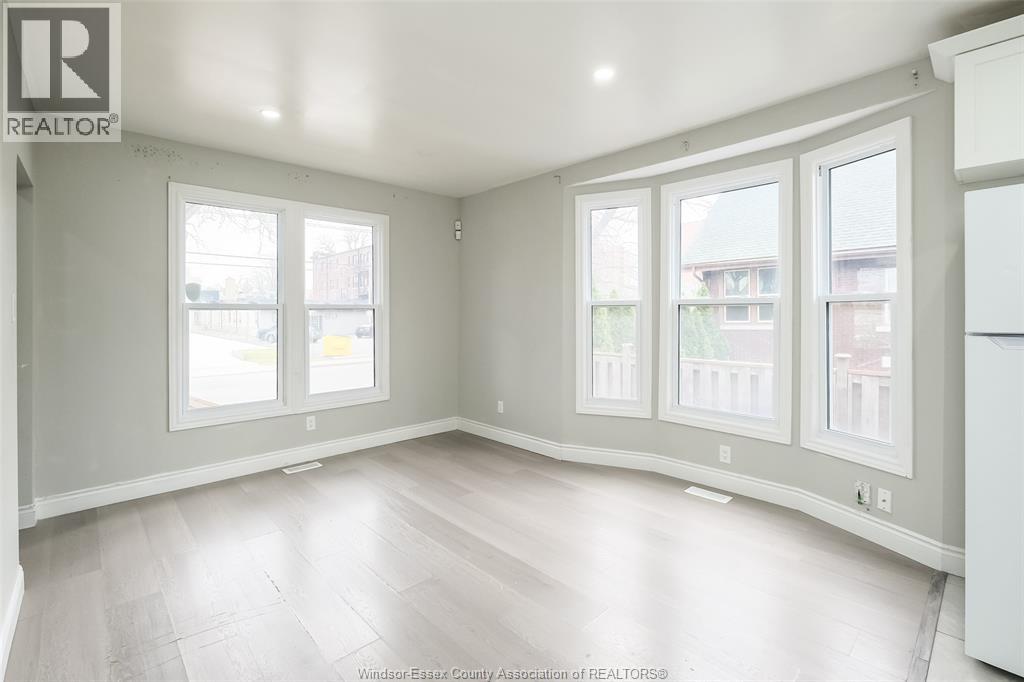 1585 PELISSIER Unit# UPPER, Windsor, Ontario, N9X1M9 — Photo 9