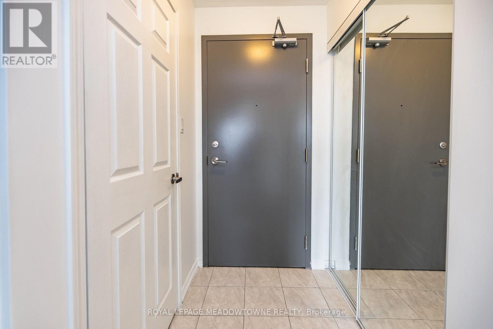 407 - 50 SKY HARBOUR DRIVE, Brampton (Bram West), Ontario, L6Y6B8 — Photo 4