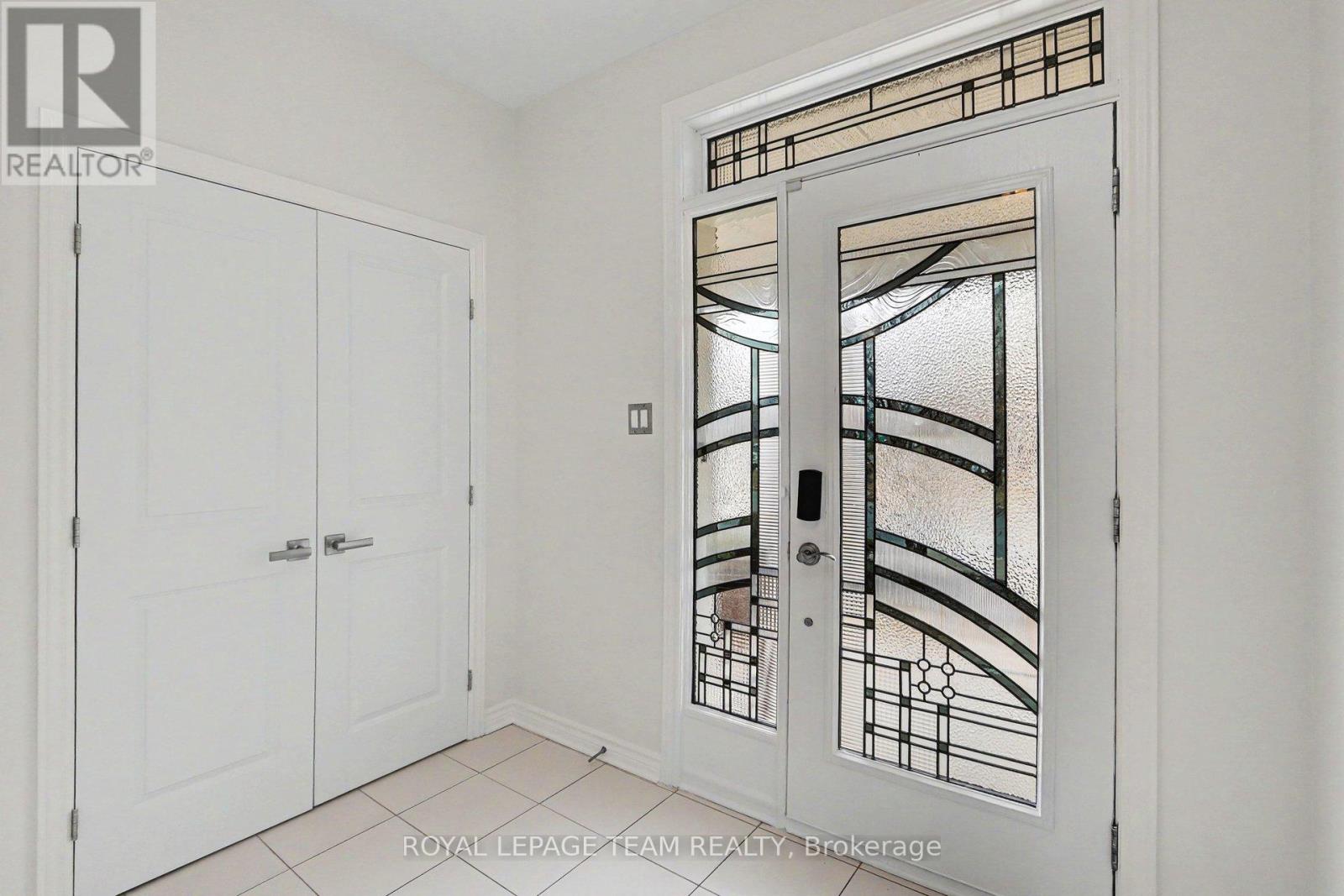 175 BRAMBLING WAY, Ottawa, Ontario, K2J5V2 — Photo 4