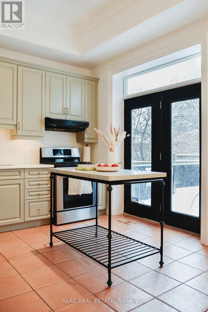 33 RED DEER AVENUE, Toronto (Birchcliffe-Cliffside), Ontario, M1N2Z1 — Photo 7