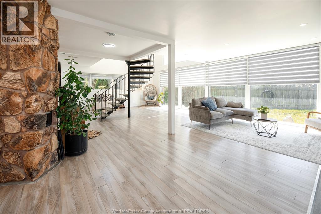 22 UNIVERSITY DRIVE, Chatham, Ontario, N7L4V5 — Photo 11