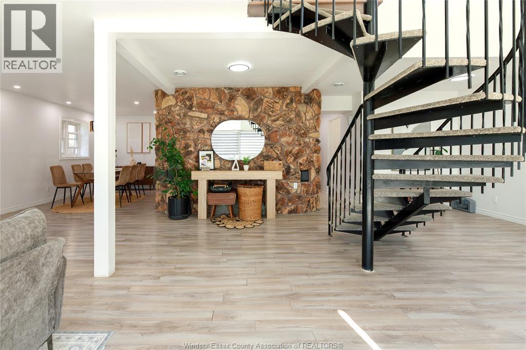 22 UNIVERSITY DRIVE, Chatham, Ontario, N7L4V5 — Photo 8