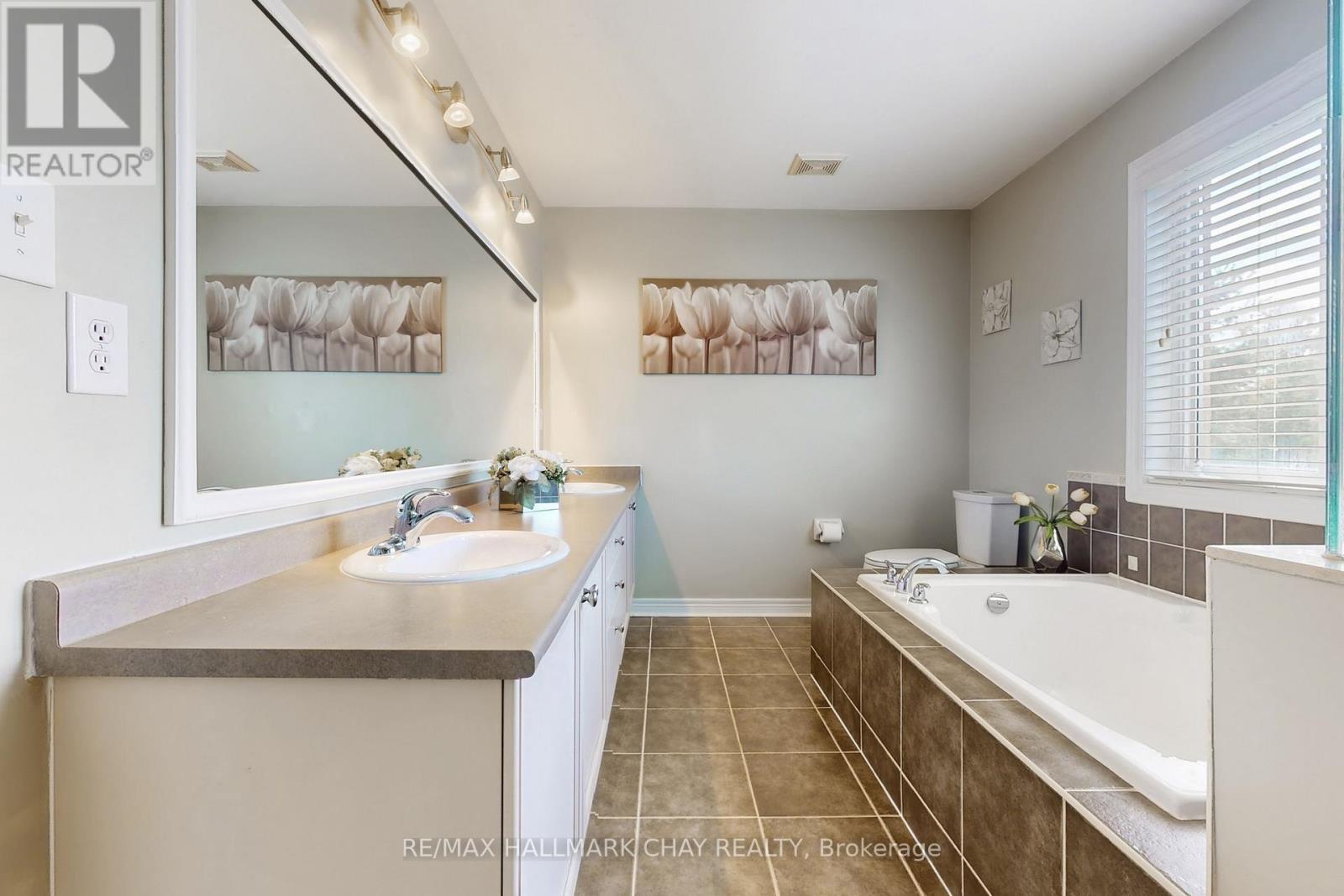 76 COBBLESTONE COURT, Brampton (Sandringham-Wellington), Ontario, L6R2S4 — Photo 19