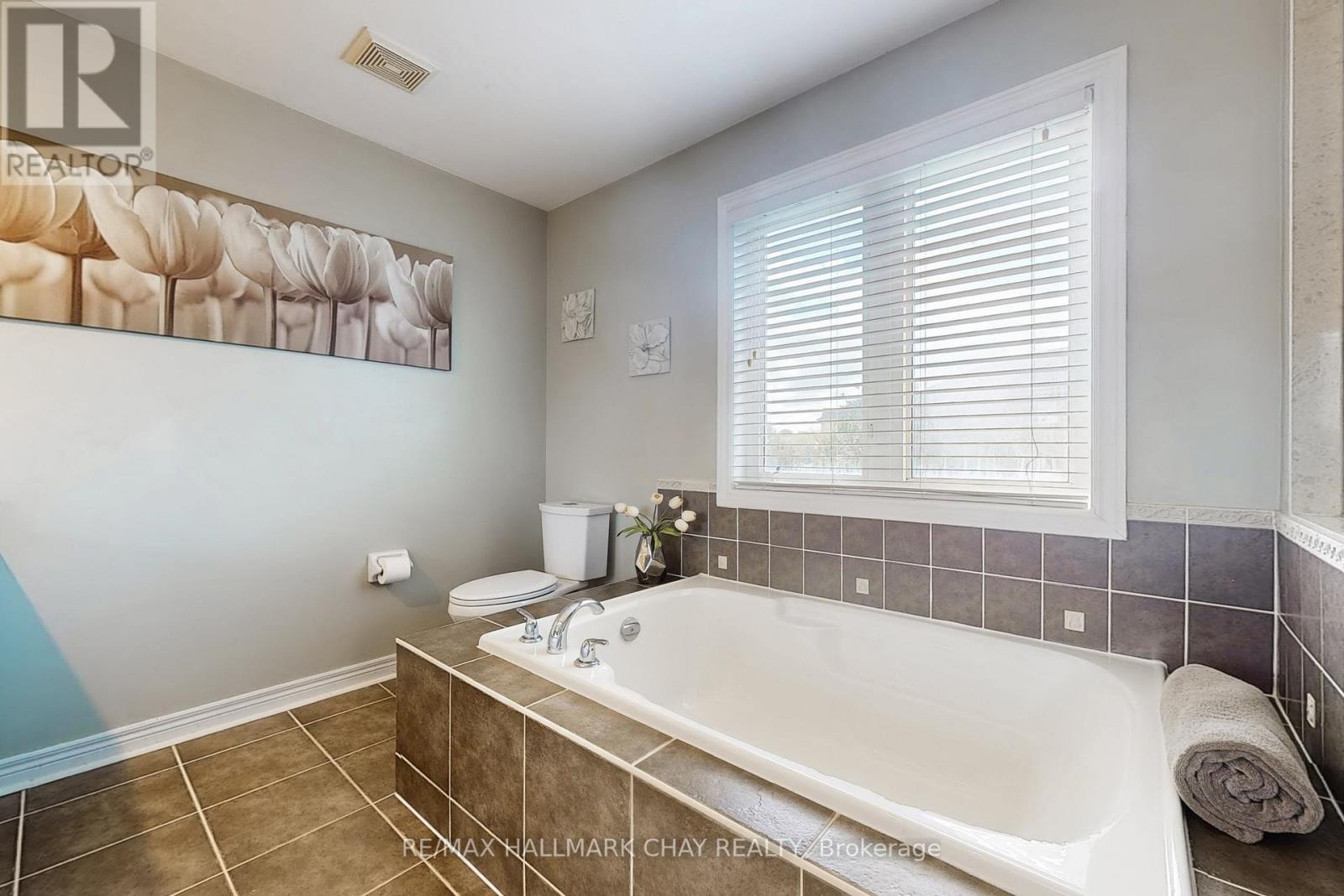 76 COBBLESTONE COURT, Brampton (Sandringham-Wellington), Ontario, L6R2S4 — Photo 20