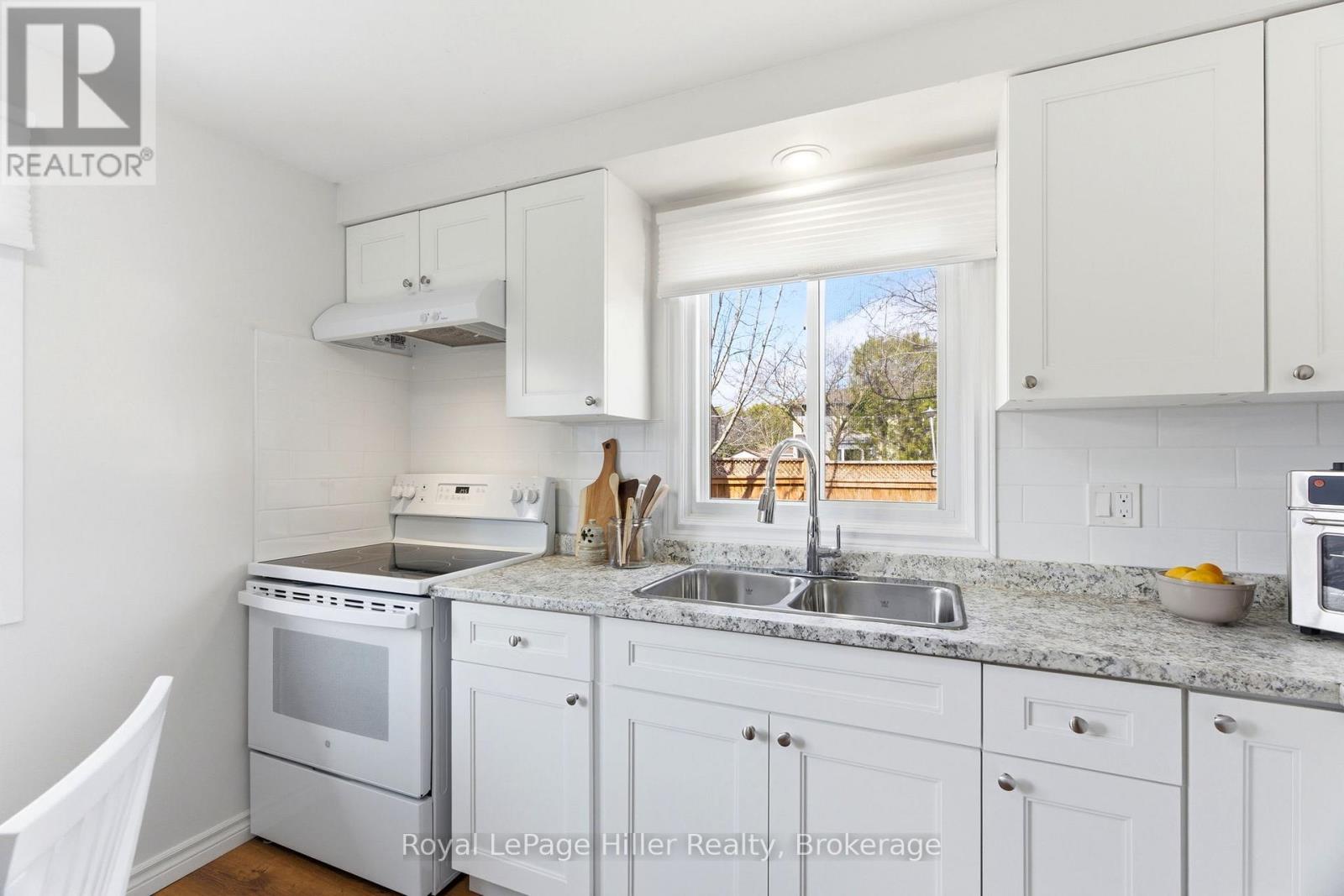 46 AVONWOOD DRIVE, Stratford, Ontario, N4Z1B4 — Photo 14