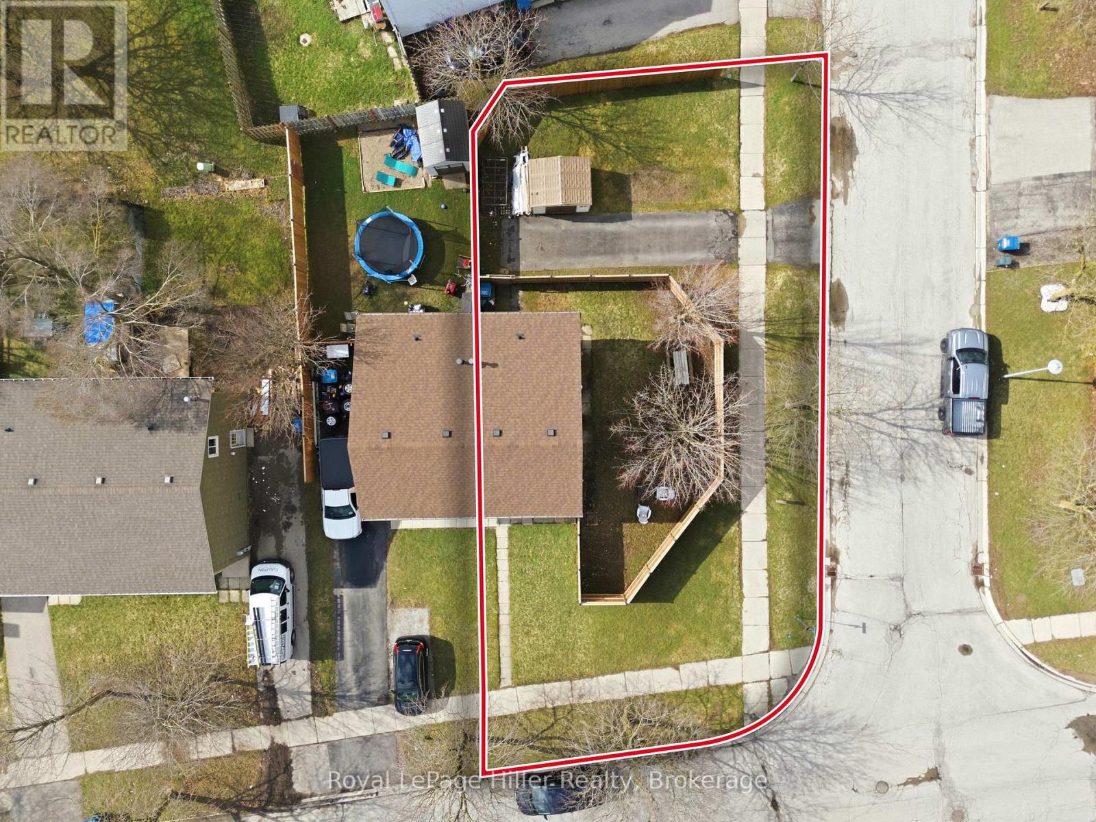 46 AVONWOOD DRIVE, Stratford, Ontario, N4Z1B4 — Photo 4