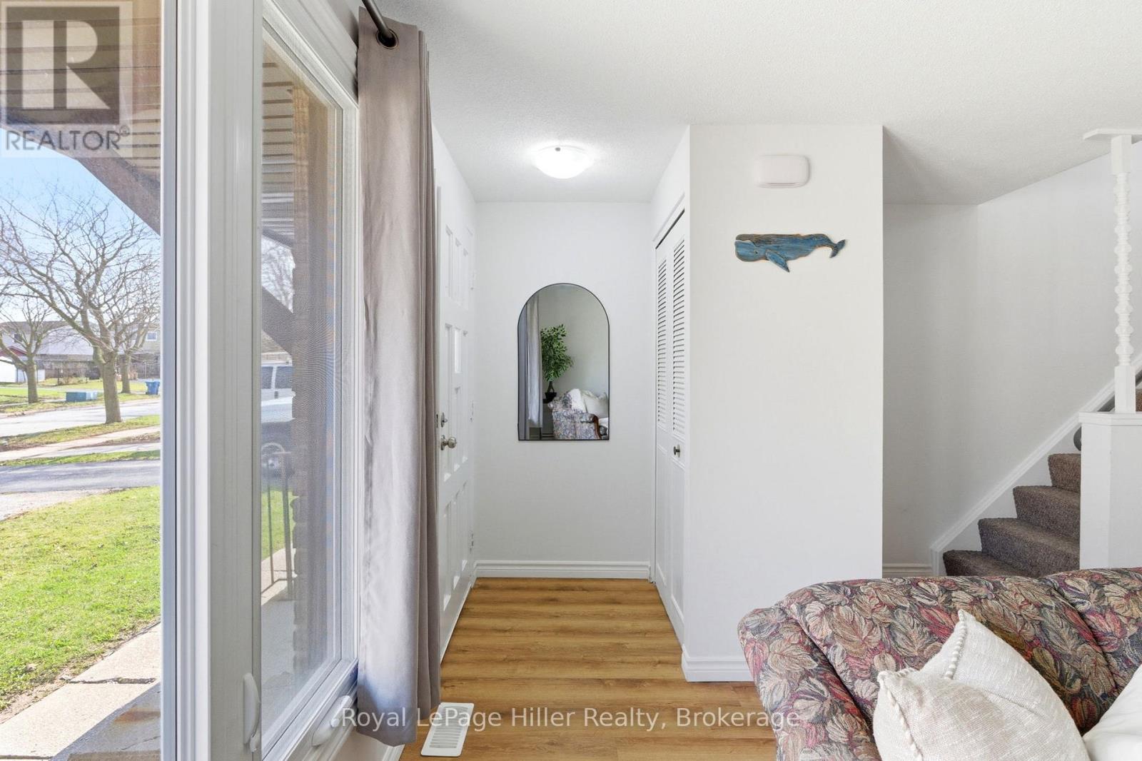 46 AVONWOOD DRIVE, Stratford, Ontario, N4Z1B4 — Photo 6