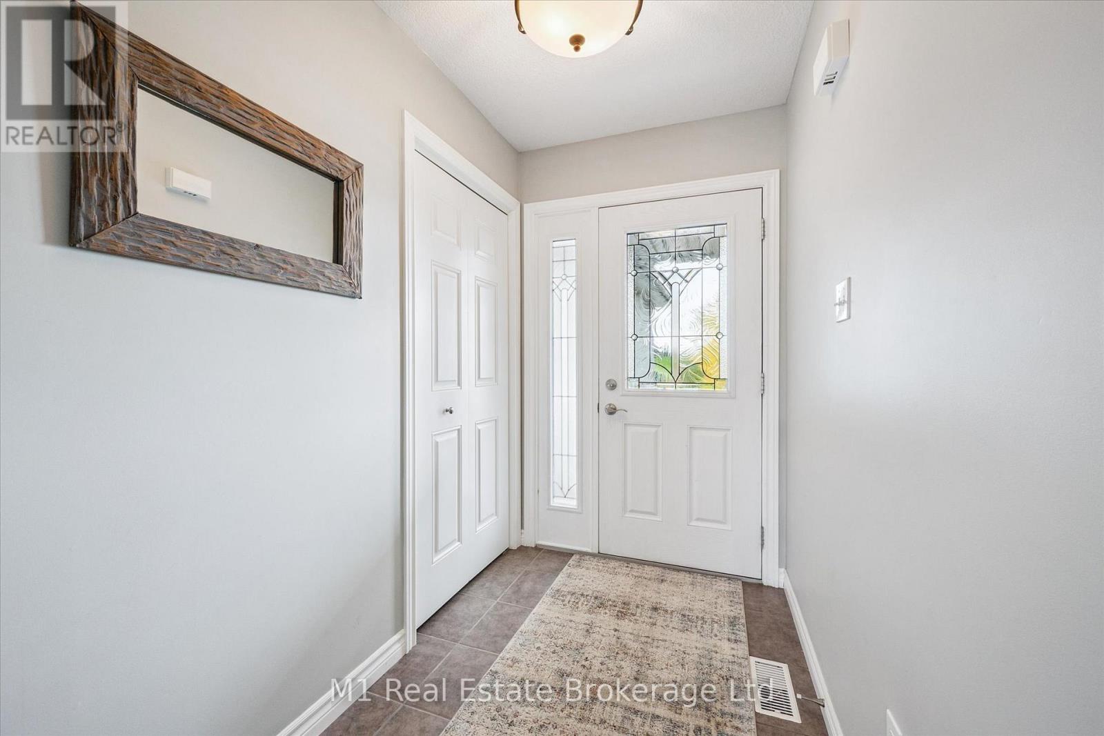 79 SPENCER DRIVE, Centre Wellington (Elora/Salem), Ontario, N0B1S0 — Photo 15