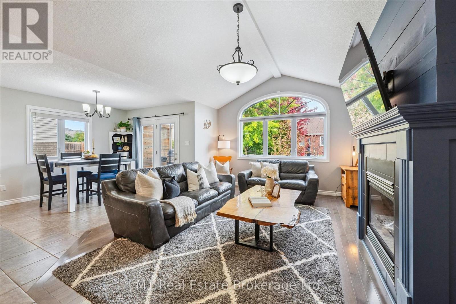 79 SPENCER DRIVE, Centre Wellington (Elora/Salem), Ontario, N0B1S0 — Photo 19