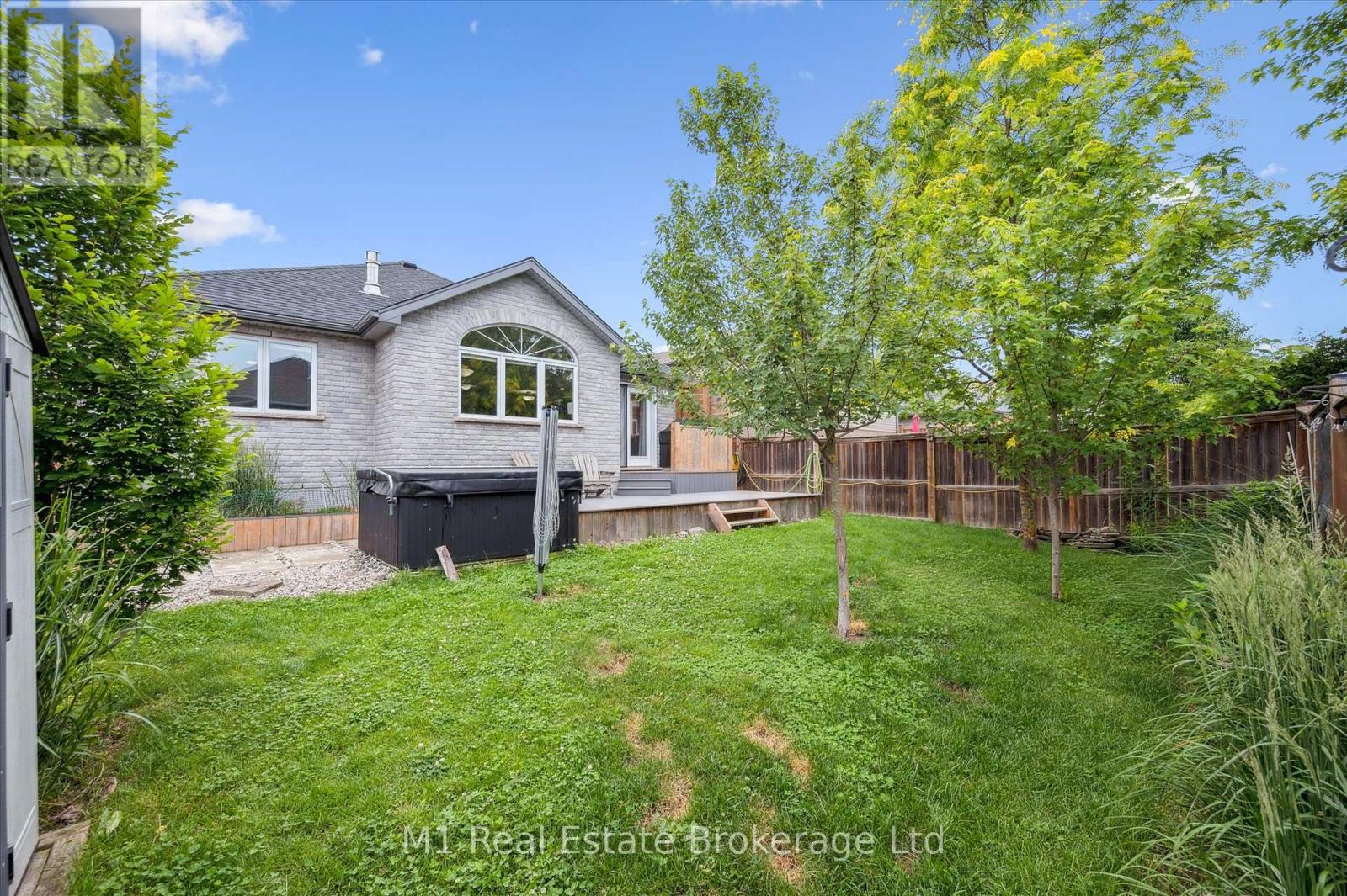 79 SPENCER DRIVE, Centre Wellington (Elora/Salem), Ontario, N0B1S0 — Photo 39