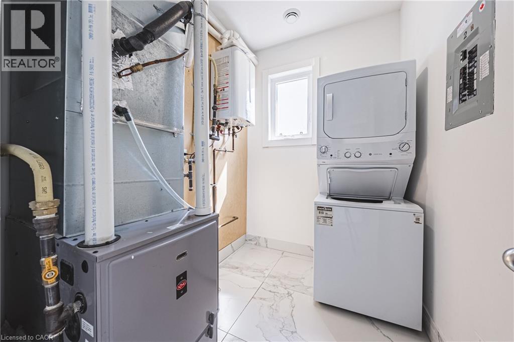 68 VANSITMART Avenue, Hamilton, Ontario, L8H3A5 — Photo 48