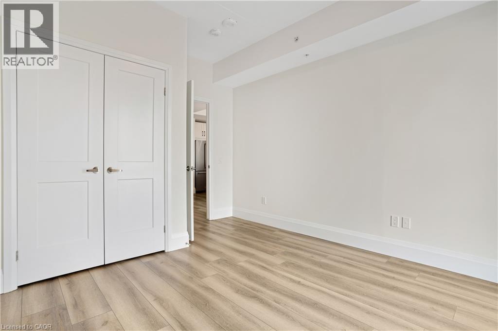 60 CHARLES Street W Unit# 1904, Kitchener, Ontario, N2G0C9 — Photo 12