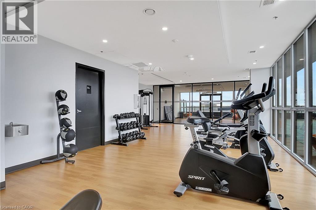 60 CHARLES Street W Unit# 1904, Kitchener, Ontario, N2G0C9 — Photo 15