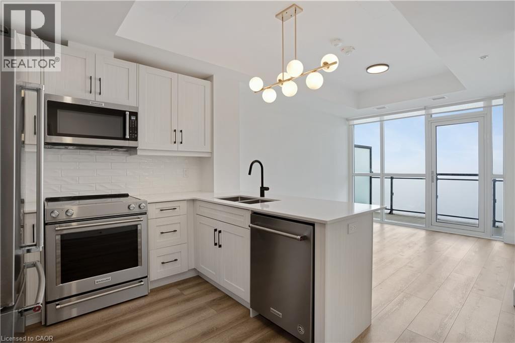 60 CHARLES Street W Unit# 1904, Kitchener, Ontario, N2G0C9 — Photo 19