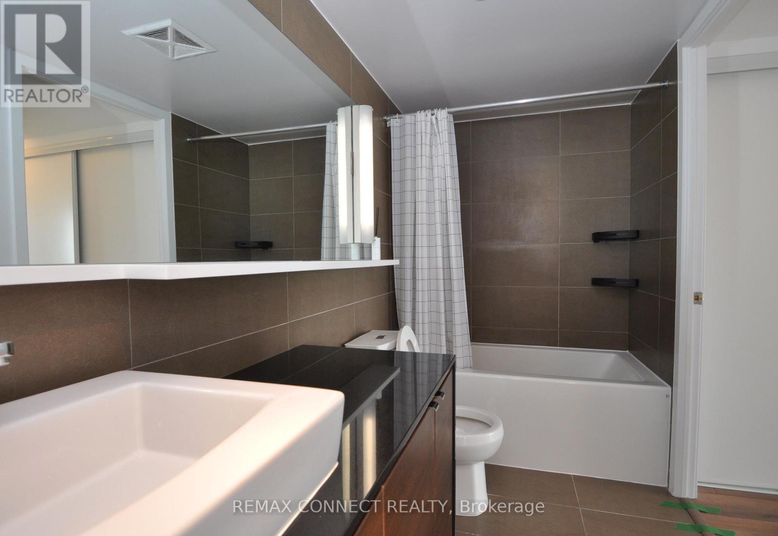 1512 - 72 ESTHER SHINER BOULEVARD, Toronto (Bayview Village), Ontario, M2K0C4 — Photo 13