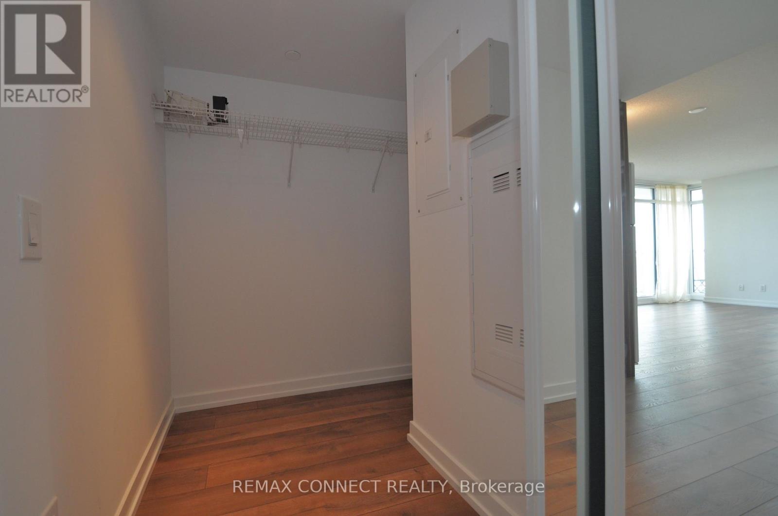 1512 - 72 ESTHER SHINER BOULEVARD, Toronto (Bayview Village), Ontario, M2K0C4 — Photo 8