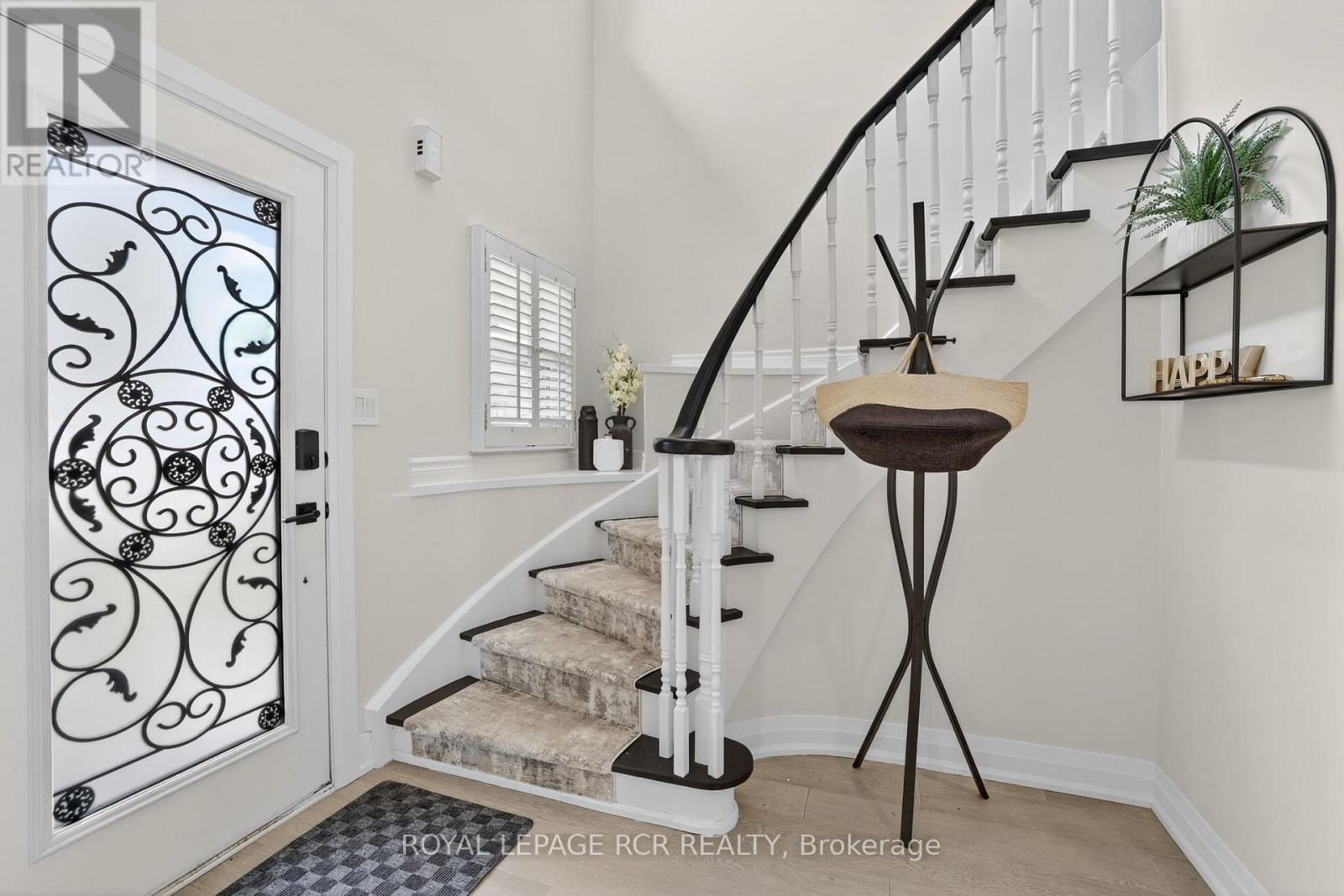 186 PATNA CRESCENT, Vaughan (Maple), Ontario, L6A1N2 — Photo 3