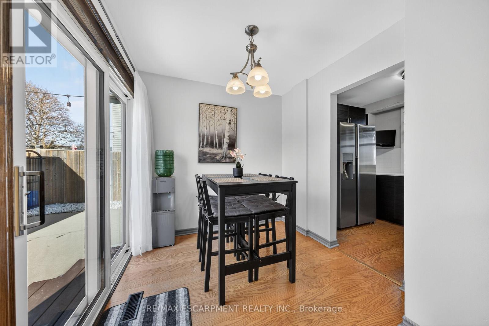 211 BIRCHCLIFFE CRESCENT, Hamilton (Berrisfield), Ontario, L8T4L1 — Photo 15