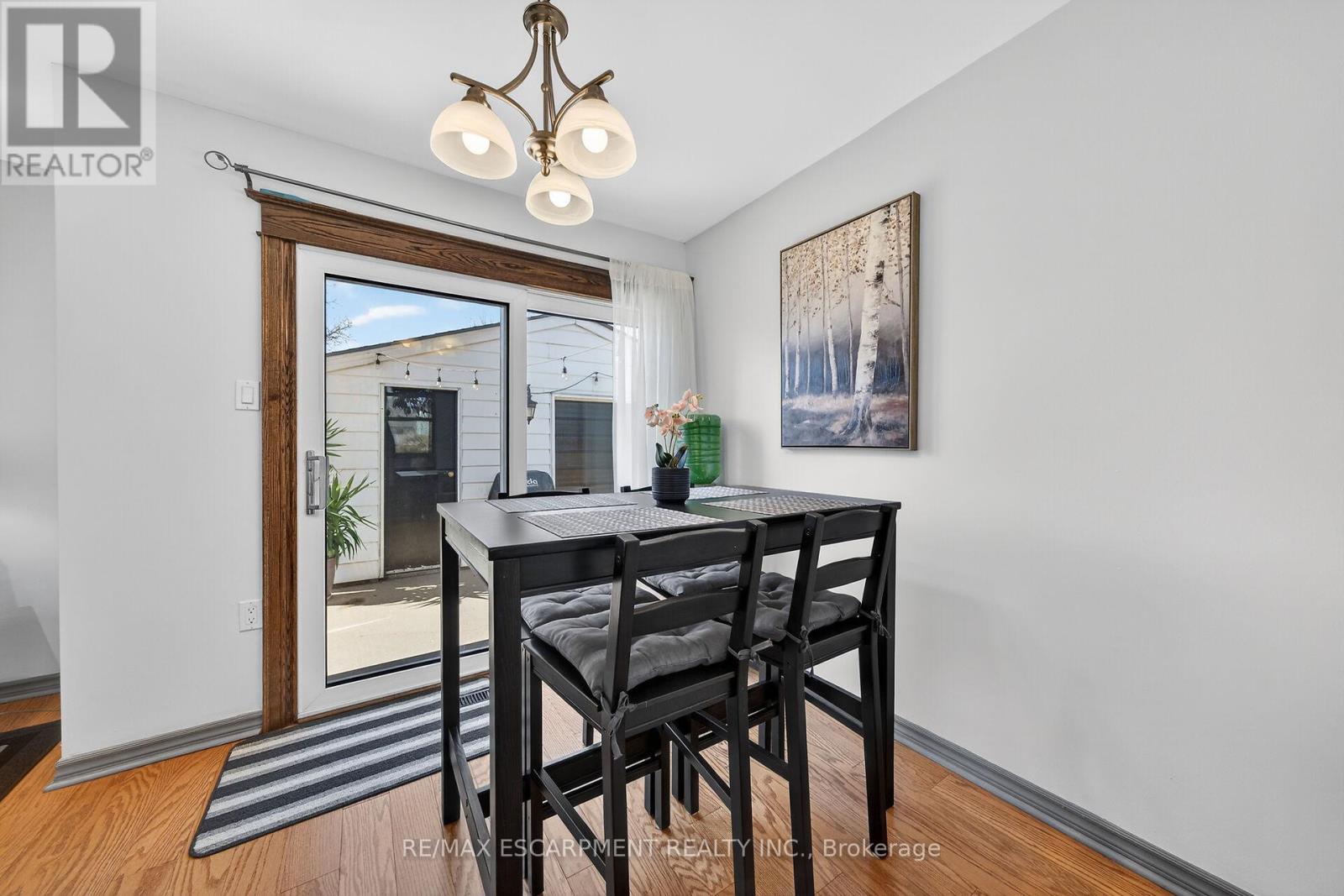 211 BIRCHCLIFFE CRESCENT, Hamilton (Berrisfield), Ontario, L8T4L1 — Photo 16