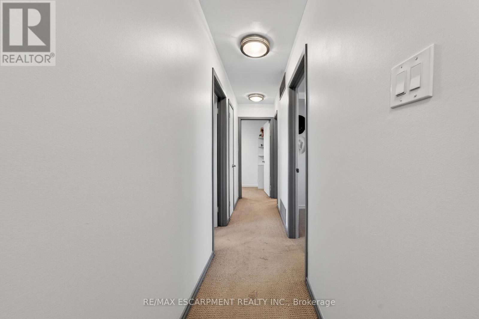 211 BIRCHCLIFFE CRESCENT, Hamilton (Berrisfield), Ontario, L8T4L1 — Photo 22