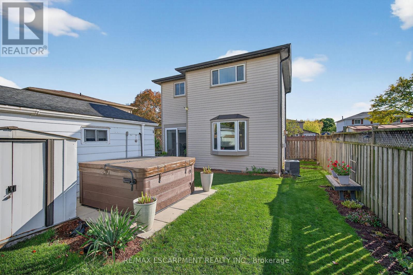 211 BIRCHCLIFFE CRESCENT, Hamilton (Berrisfield), Ontario, L8T4L1 — Photo 48