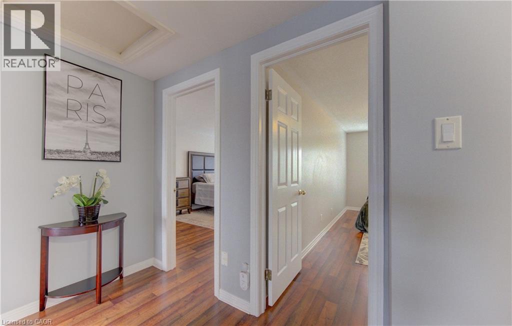 651 PINEROW Crescent Unit# A, Waterloo, Ontario, N2T2K5 — Photo 19