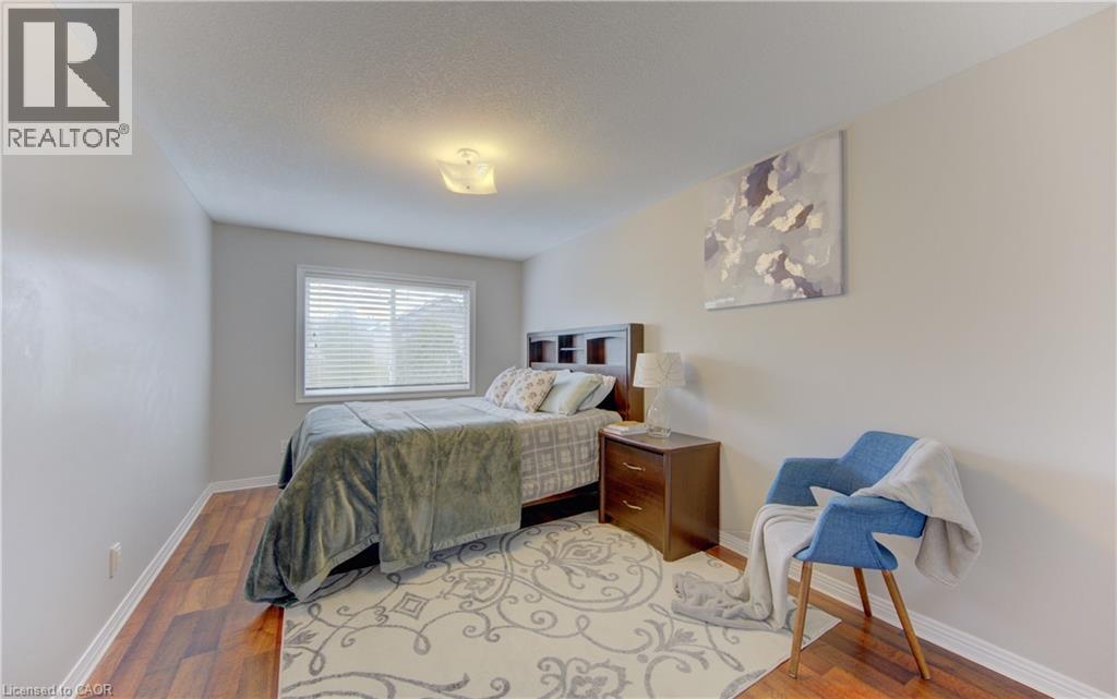 651 PINEROW Crescent Unit# A, Waterloo, Ontario, N2T2K5 — Photo 24