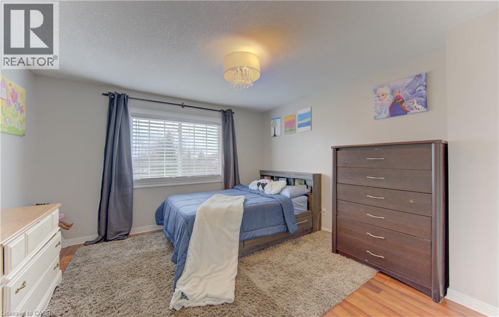 651 PINEROW Crescent Unit# A, Waterloo, Ontario, N2T2K5 — Photo 25