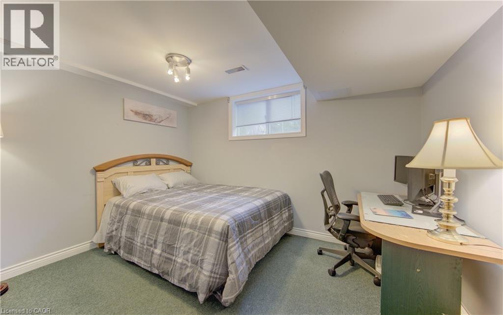 651 PINEROW Crescent Unit# A, Waterloo, Ontario, N2T2K5 — Photo 31