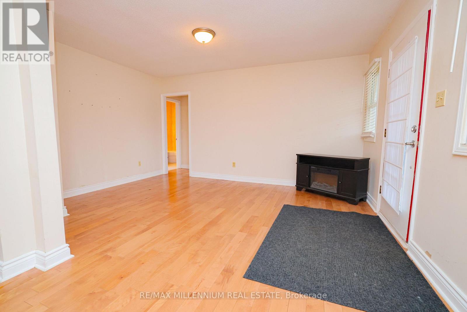 2424 OLDE BASE LINE ROAD, Caledon (Cheltenham), Ontario, L7C0J3 — Photo 4