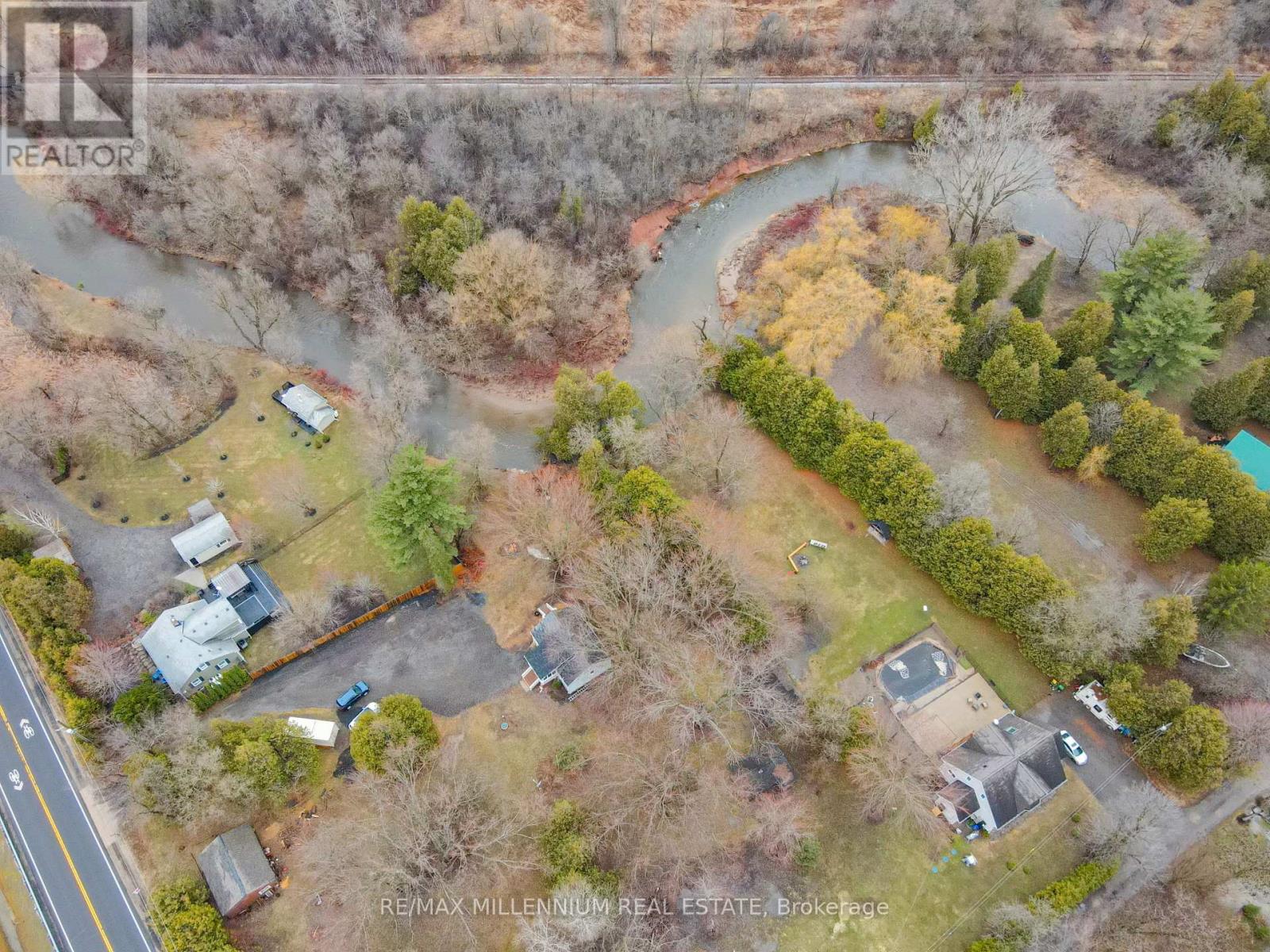 2424 OLDE BASE LINE ROAD, Caledon (Cheltenham), Ontario, L7C0J3 — Photo 9